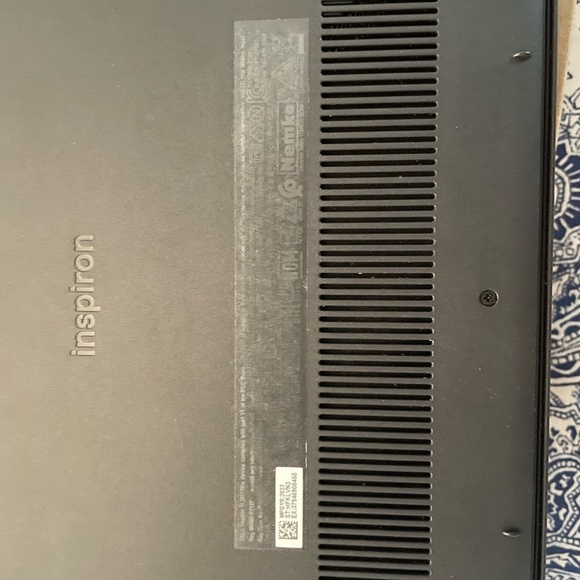 Dell Inspiron 15 Laptop Computer - Picture 7 of 12